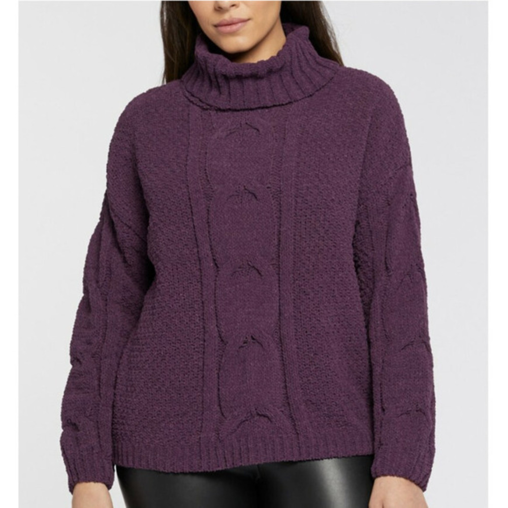 NWT Seven7 Cable Knit Cowl Neck Sweater